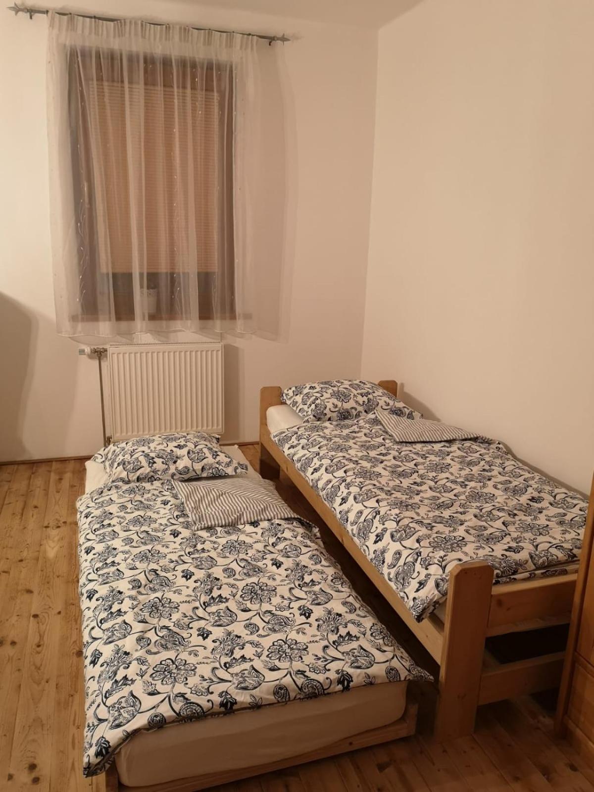 Ferienwohnung Izba V Modrom Dome Limbach Exterior foto